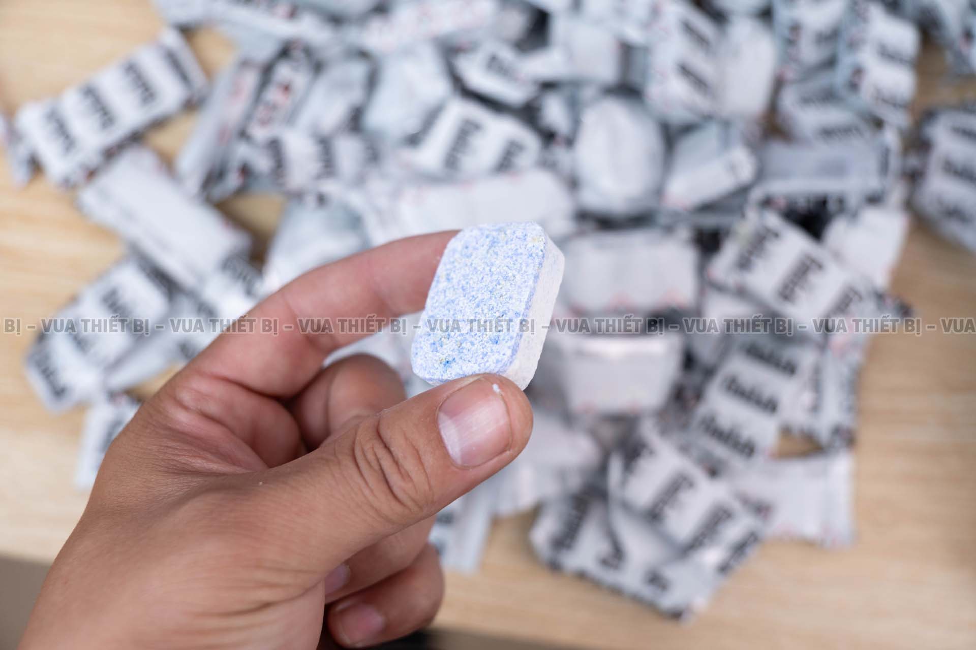 Viên rửa bát FINISH Classic hộp 100 viên 12 Hinh anh thuc te Vien rua bat FINISH Classic hop 100 vien 4
